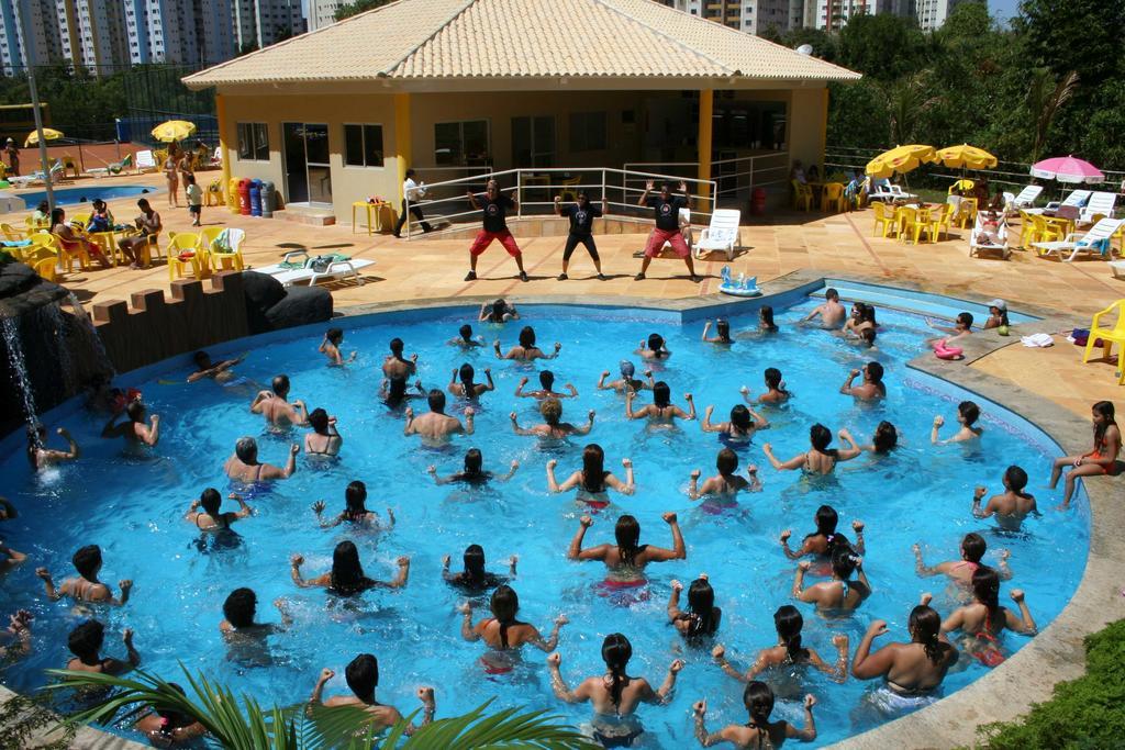 Golden Dolphin Grand Hotel Калдас Новас Екстериор снимка